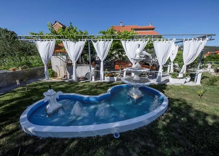 - Donja 14425c Apartment Supetarska Draga